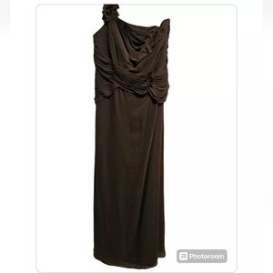 David's bridal bridesmaid/ Mother of the bride. dress Brown size 16.